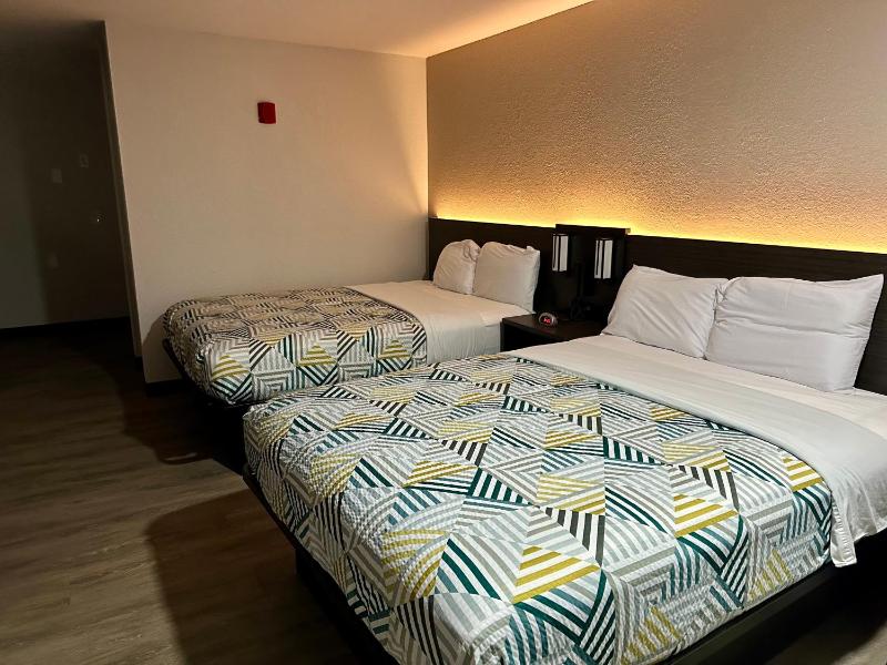 Studio with 2 Double Beds - Non-Smoking image 3