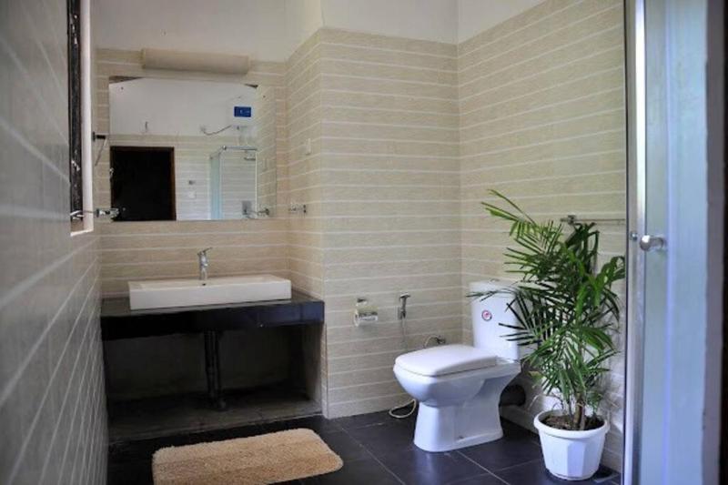 HikkaVilla 5 Bedroom private villa - image 12