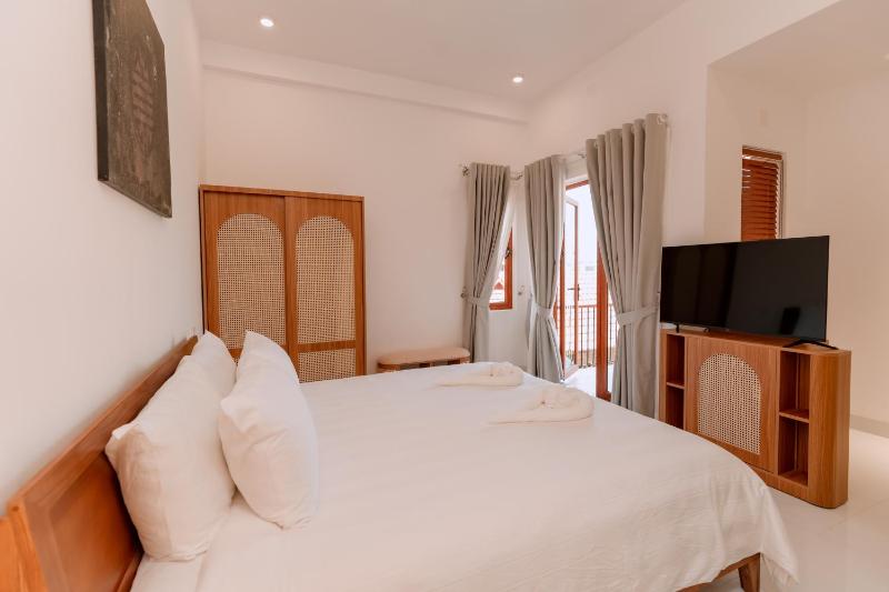 Hue River Side Villa - image 14