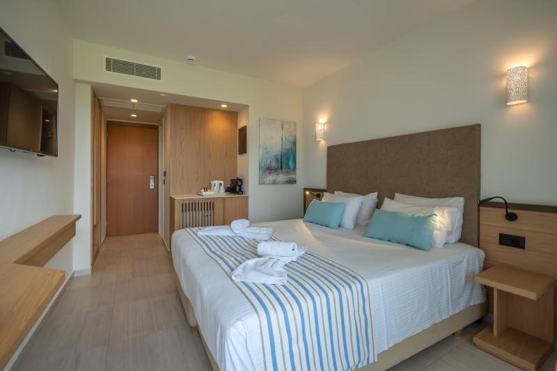 Superior Room image 4