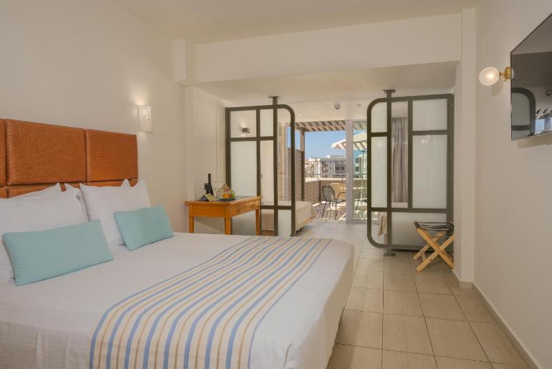 Superior Junior Suite image 4
