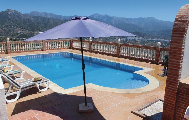 Stunning Home In Torrox - image 20