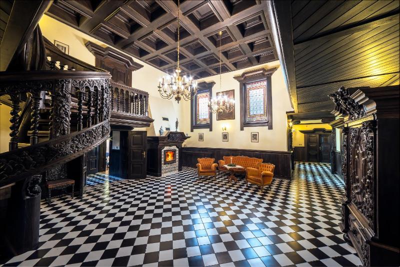 Studio with Garden View image 2