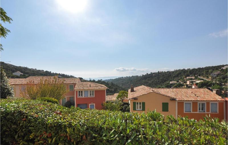 3 Bedroom Beautiful Home In Roquebrune-Sur-Argens - image 11
