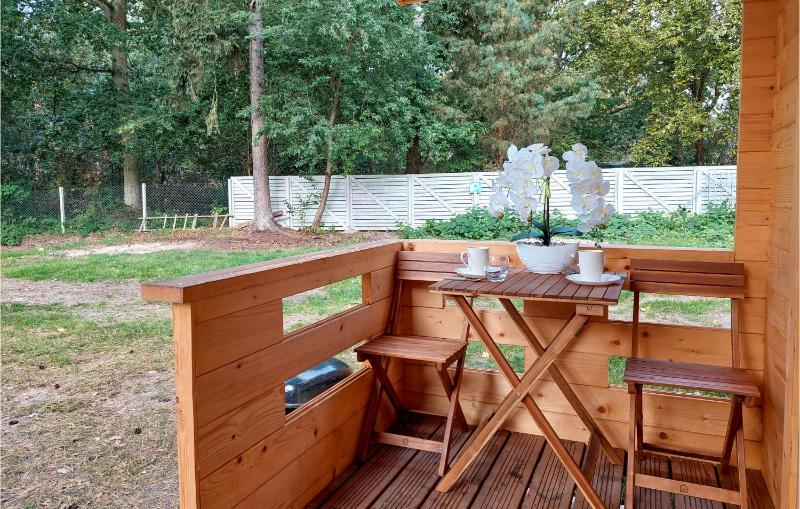 1 Bedroom Beach Front Home In Pobierowo - image 16