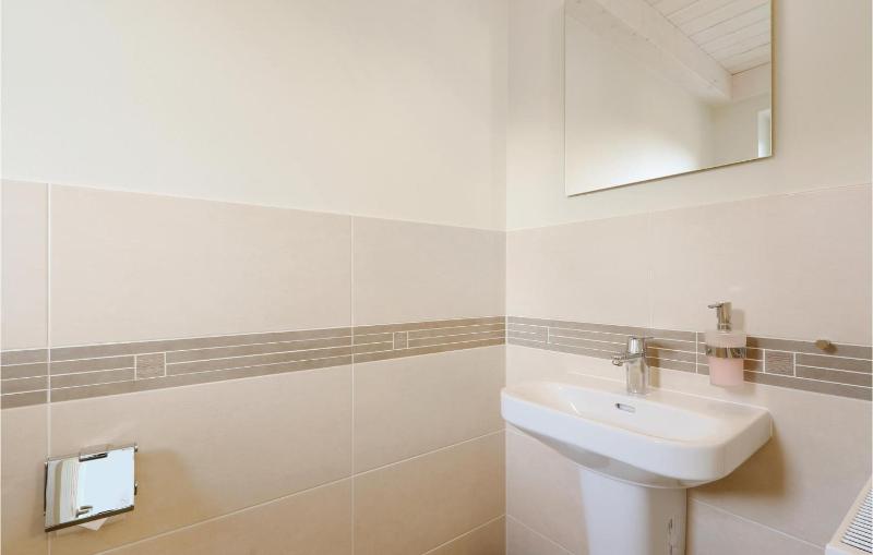 Two-Bedroom Holiday Home image 2