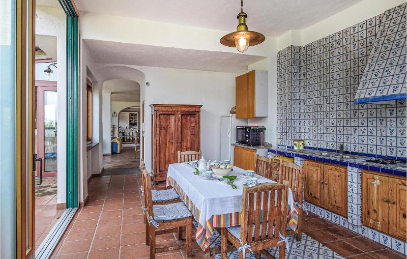 Lovely Home In Forio D'ischia - image 7