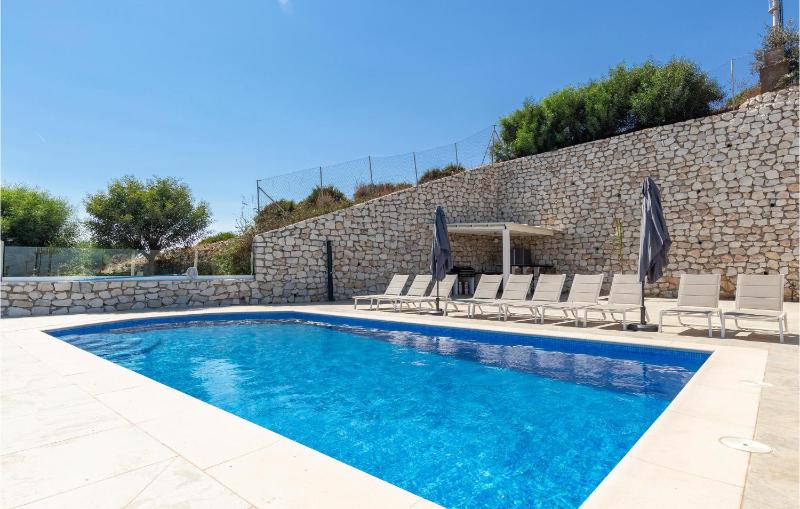 Beach Front Home In Las Lagunas De Mijas - image 26