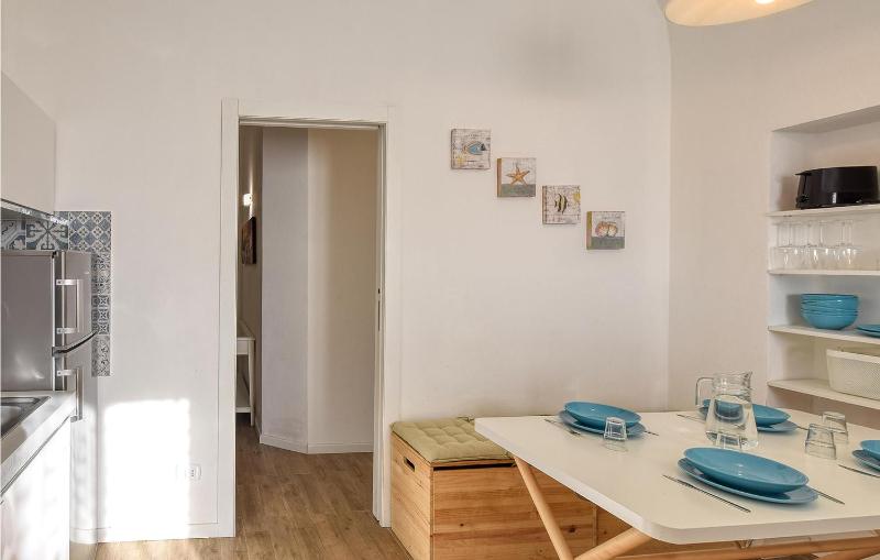 2 Bedroom Pet Friendly Apartment In Varazze - image 11