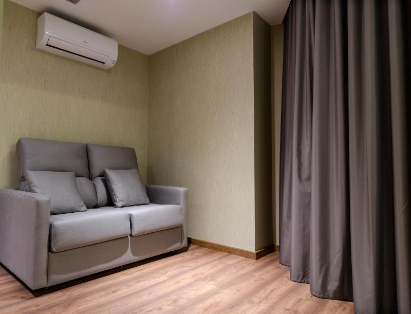 Junior Suite (2 Adults + 1 Child) image 3