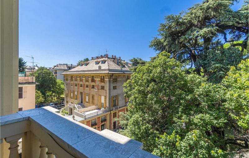 4 Bedroom Stunning Apartment In Genova - image 31