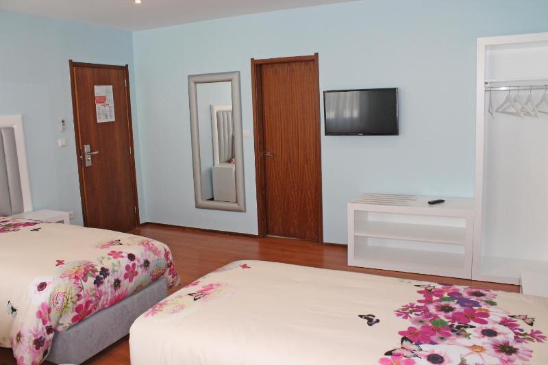 Grande Oceano Guest House - image 14