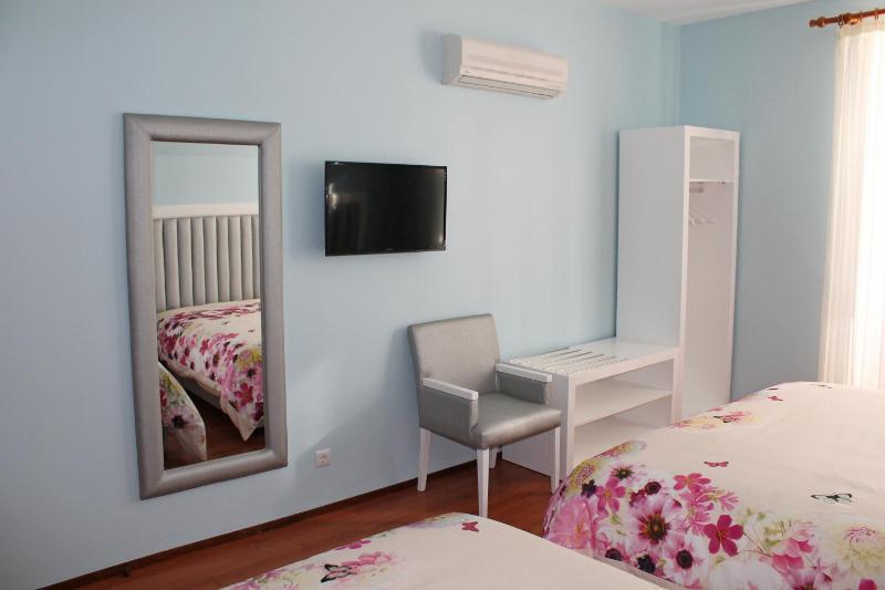 Grande Oceano Guest House - image 2