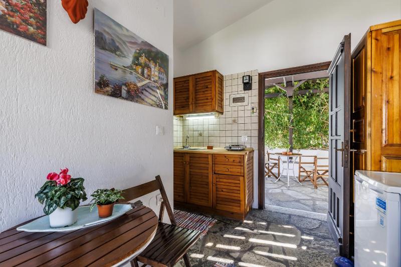 Studios Elpiniki - image 35