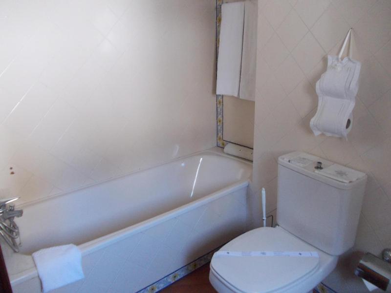 Double Room image 1