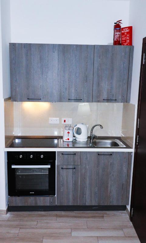 Napoli Suites Studios Aparthotel - image 4