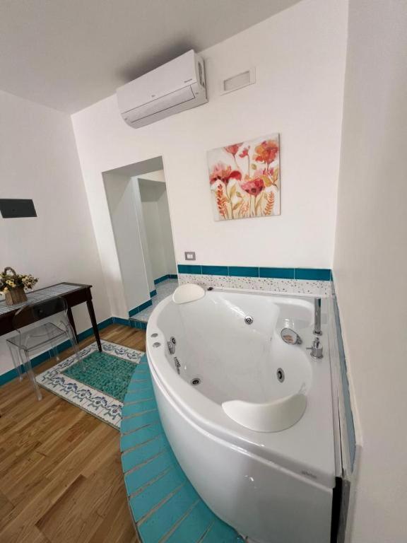 SALERNO COSTA D'AMALFI SUITE - image 46