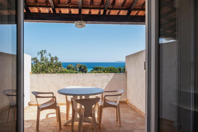 Family Room with a Terrace - Sea View image 1