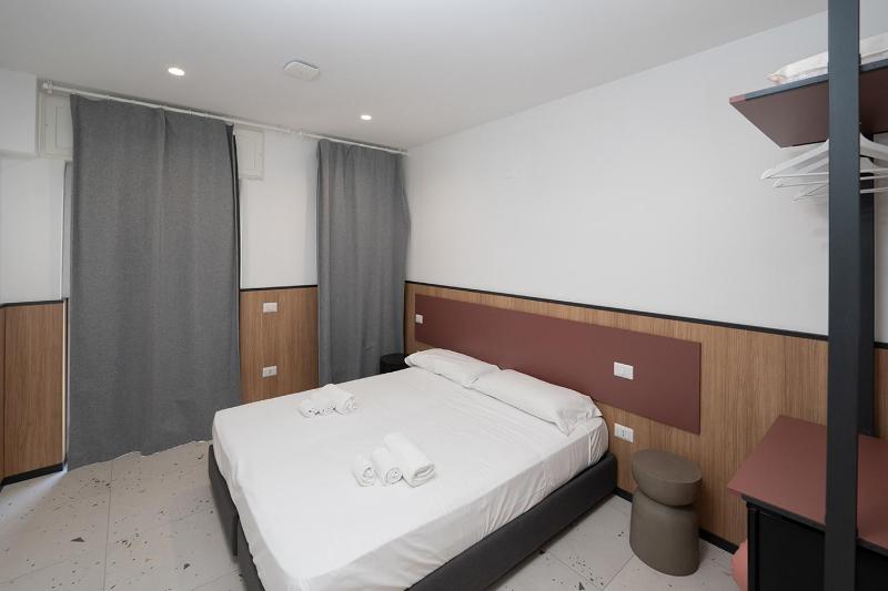 Superior Double Room image 4