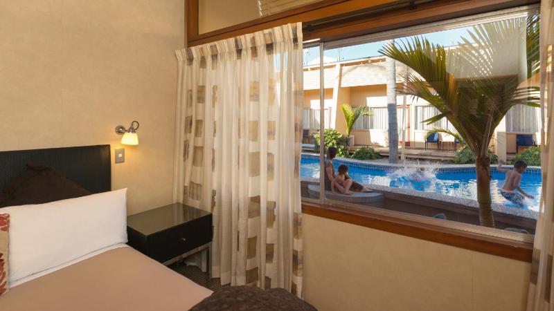 Oasis Beach Resort - image 11