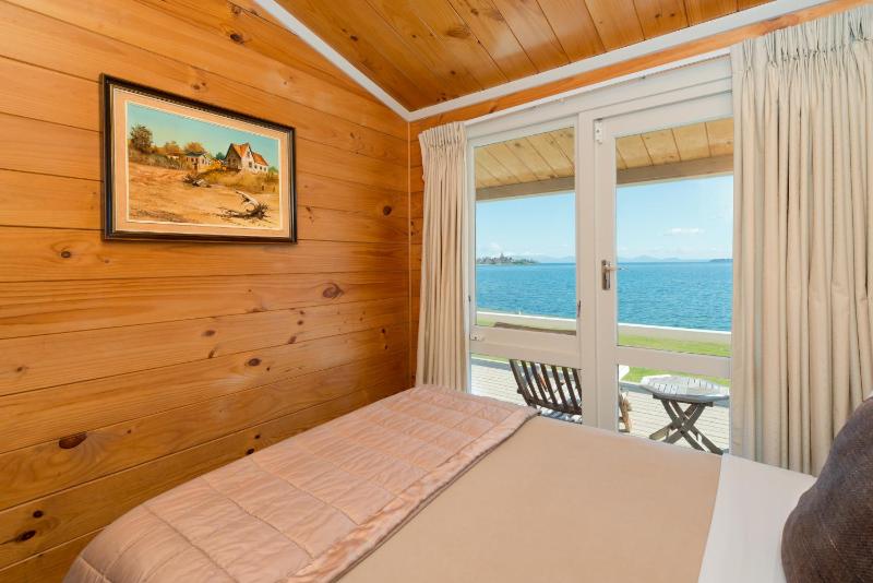 Oasis Beach Resort - image 38