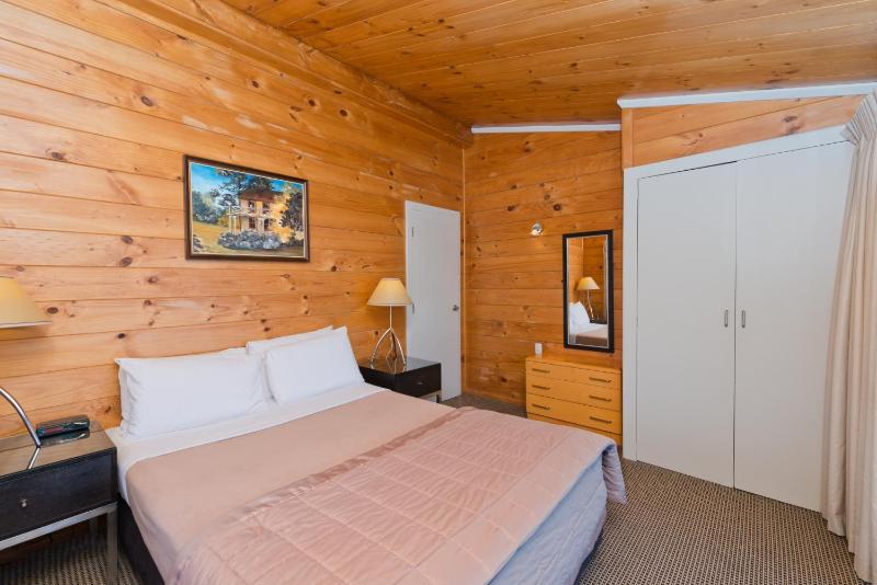 Oasis Beach Resort - image 31