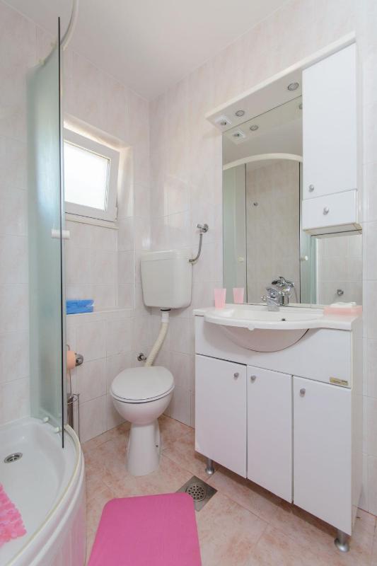 Two-Bedroom Holiday Home image 3