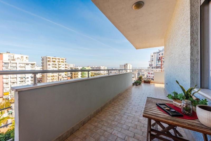 Main square apartment - image 16