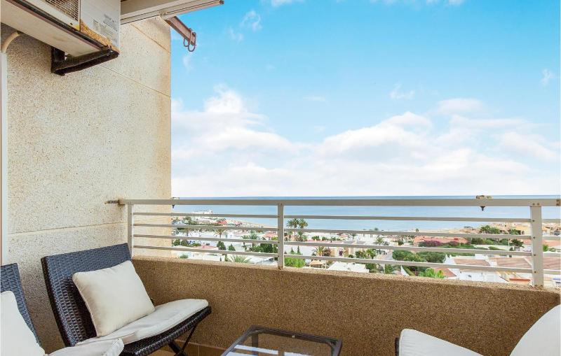Awesome Apartment In Torrevieja With Wifi - image 6
