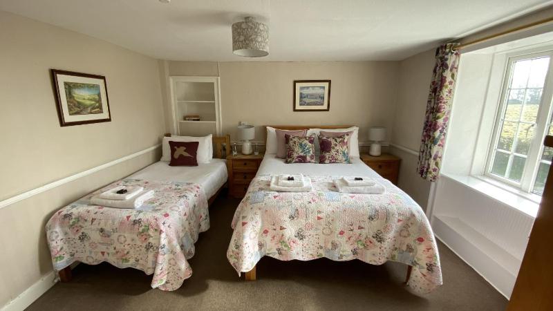 Triple Room image 1