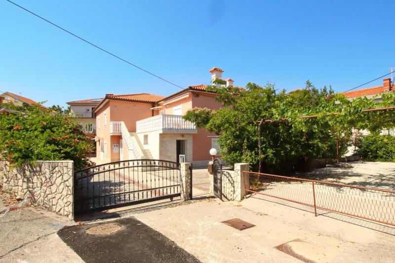 Apartments Radosna - image 38