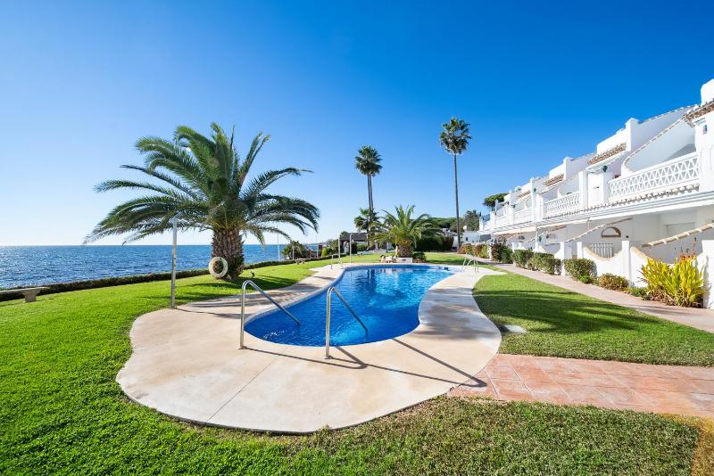 C02 Royal Beach - Apartment - image 10