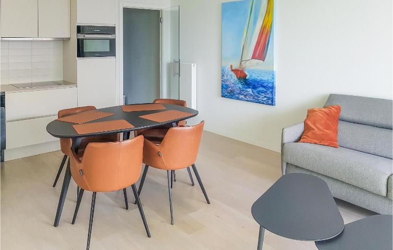 Residentie Crystal - image 1