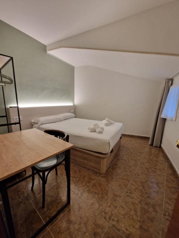 Double Room image 1