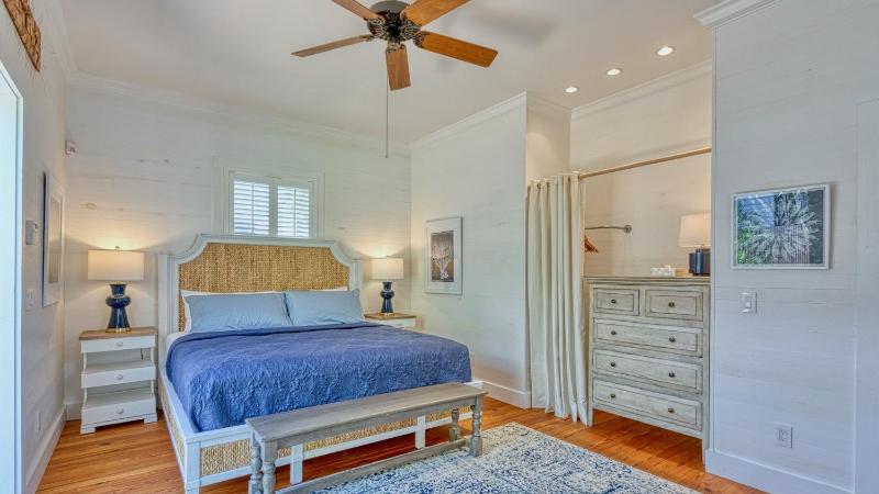 Margarets Magic Compound by Last Key Realty - image 10