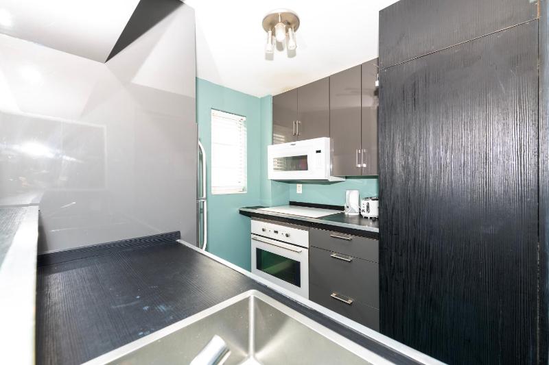 Sunny Days Apartments - image 41