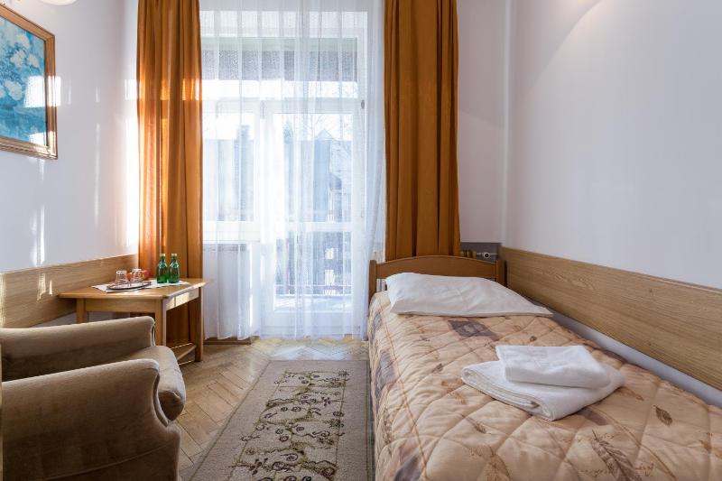 Single Room image 3