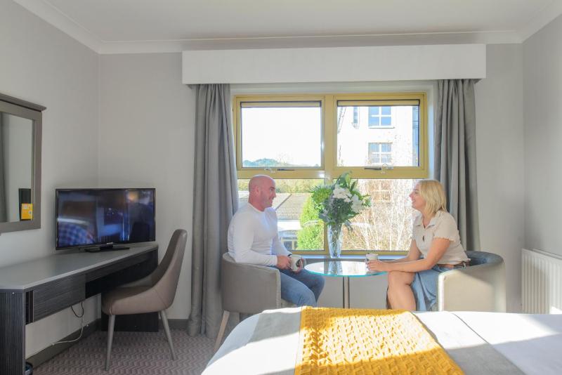 Double & Single Room  image 3