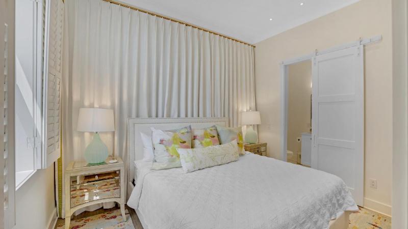 Modern Majesty by Last Key Realty - image 9