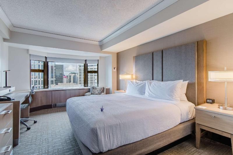 Coast Seattle Downtown Hotel by APA - image 10