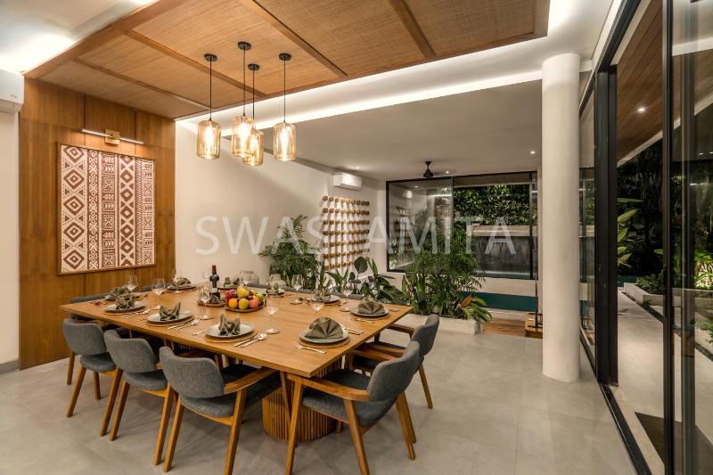 Luxe 5BR Villa 200m to Brawah Beach Retreat - image 28