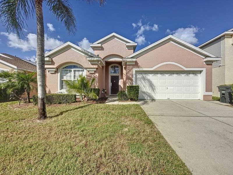 4 Bed in Windsor Palms Resort - Steps to Disney villa - image 31