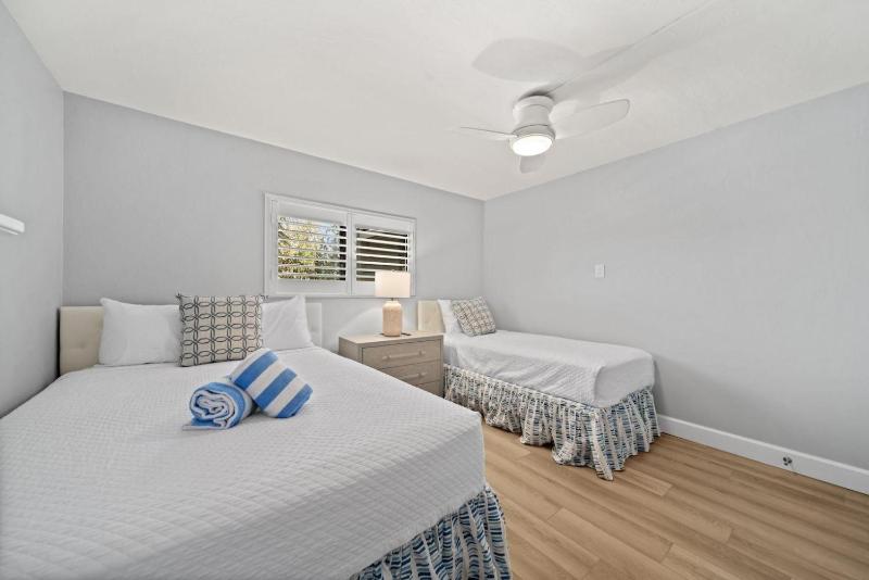 Sandpiper Beach 401 - image 30