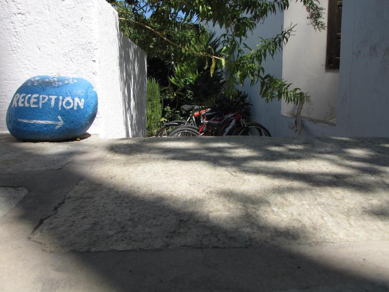 Thea Home Hotel by Booking Kottas - image 44
