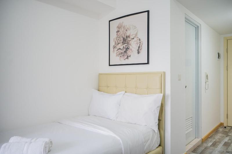 Strategic Studio Apartment at M-Town Residence By Travelio - image 16