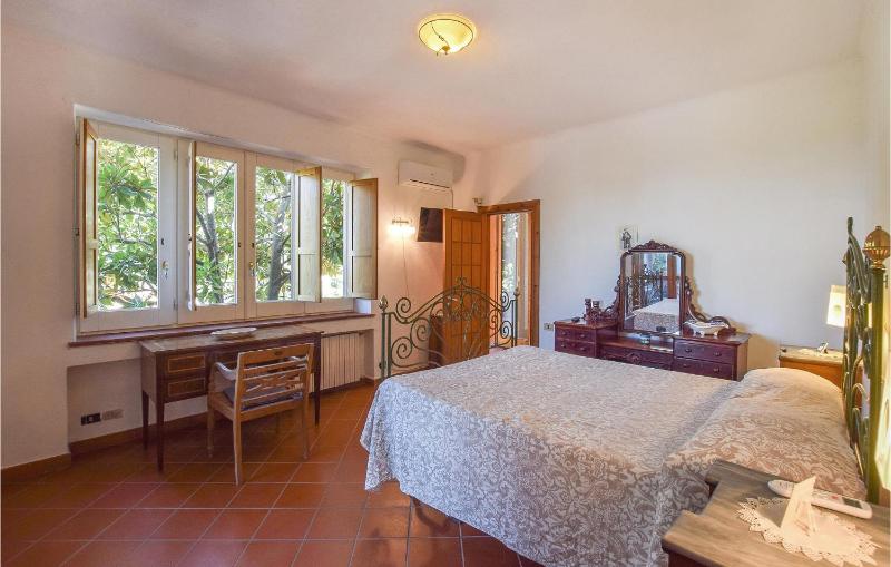 Lovely Home In Forio D'ischia - image 36