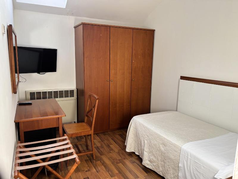 Economy Single Room image 1