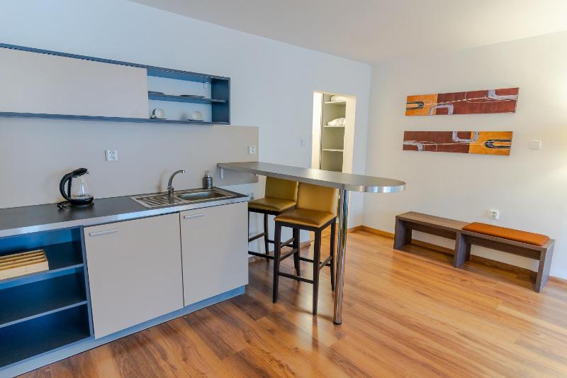 Family Room image 2