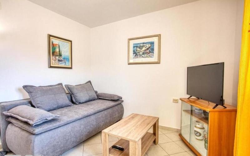 House Mirka - image 22