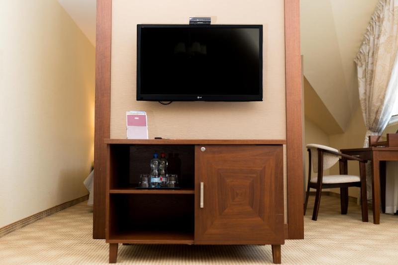 Apartment image 4